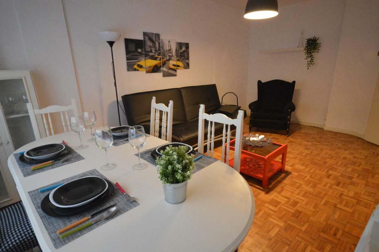 Apartamento Fleta Apartment ซาราโกซา ภายนอก รูปภาพ