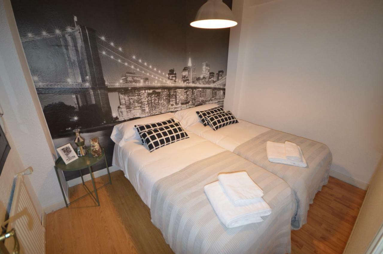 Apartamento Fleta Apartment ซาราโกซา ภายนอก รูปภาพ